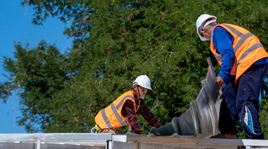 Roof maintenance in Lawn, TX